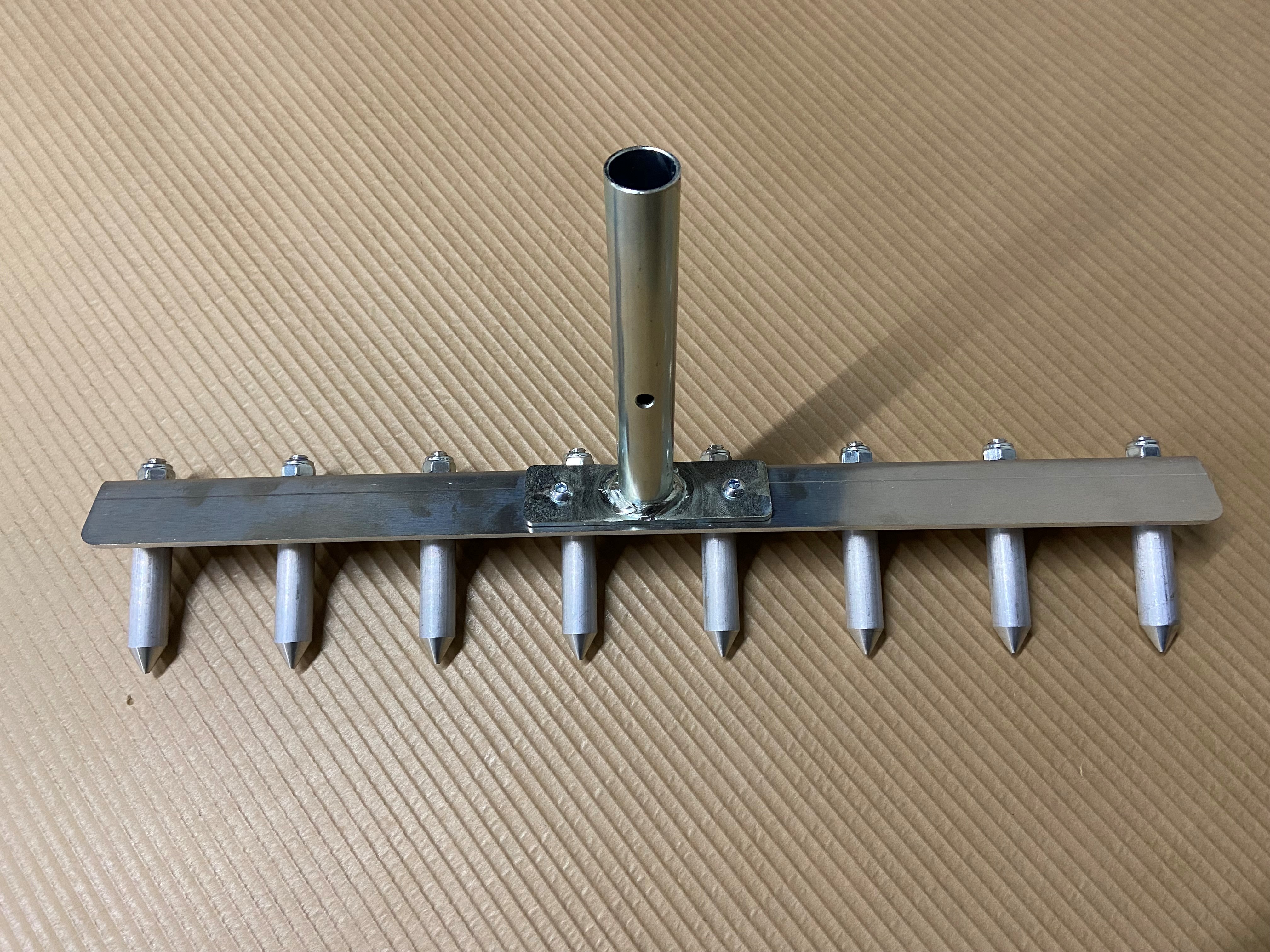 Gravkratta, aluminium  8 runda pinnar - komplett. - 4