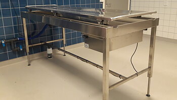 Tvagningsbord - elektriskt höj & sänkbart 