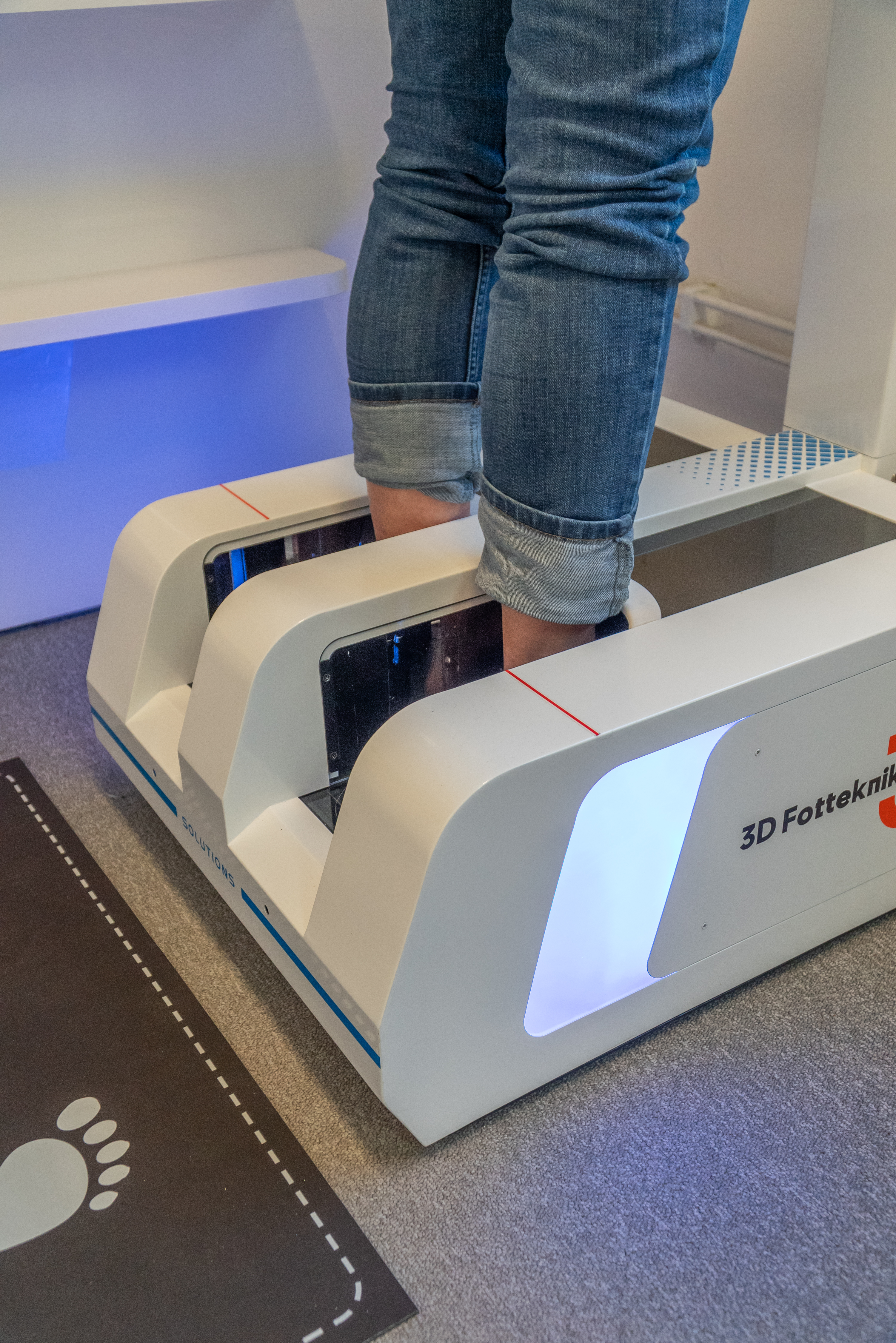 Fotbäddar 3D teknik och gipsavgjutning Vad kan fotbäddar göra för dig? Läs mer och boka din tid! Vi hjälper dina fötter!