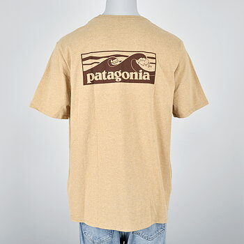 Patagonia - Boardshort Logo Pocket Responsibli Tee Talon Gold