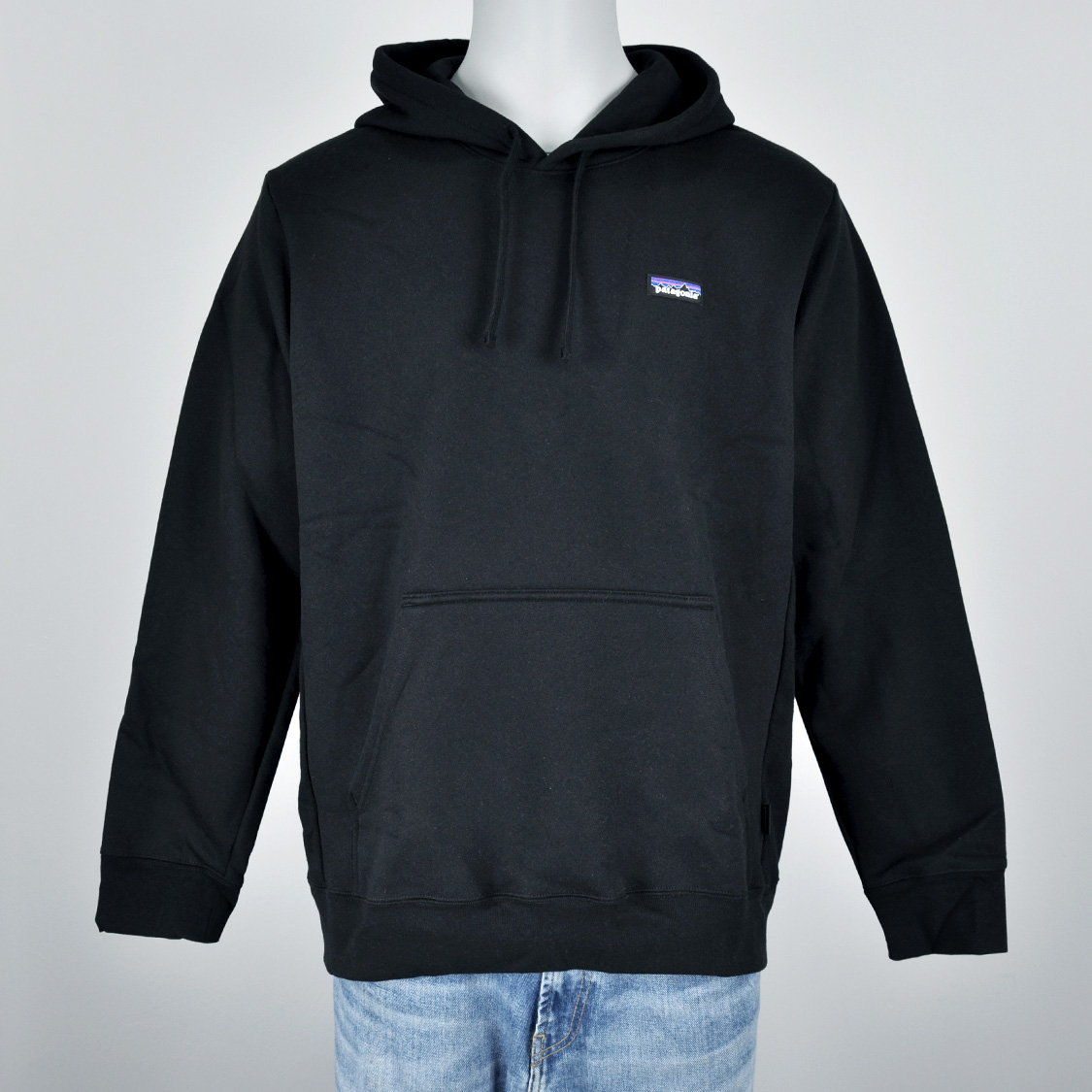 Patagonia - P-6 Label Uprisal Hoody Black