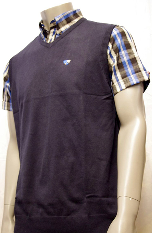 Sleeveless Pullover