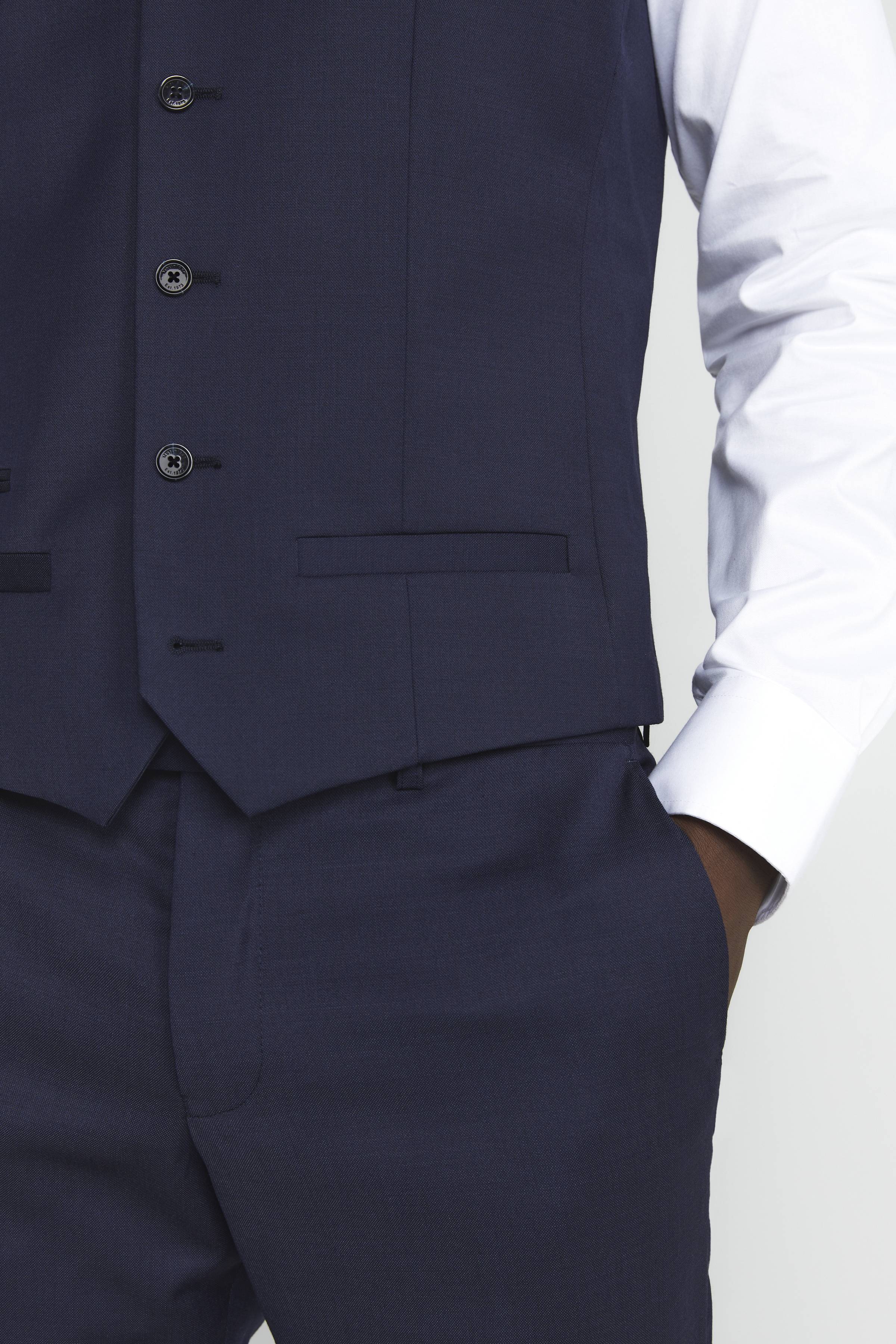 Matinique - Breck Stretch - Dark Navy - 3