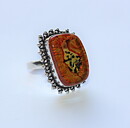 Läcker ring med färgat glas stl 19