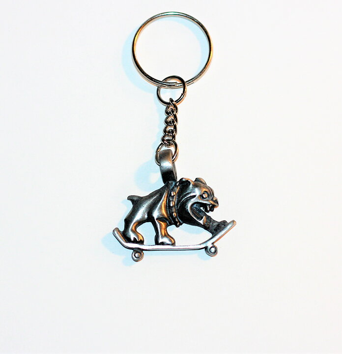 Nyckelring Bulldog skater
