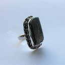 Läcker ring med kyanit stl 19