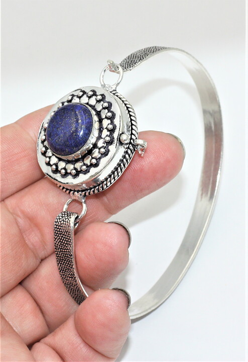 Poison bracelet med lapis lazuli
