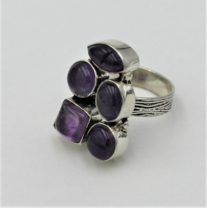 Ring med ametister stl 17