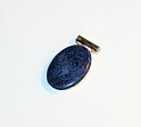 Hängsmycke med lapis lazuli