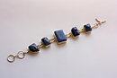 Armband med lapis lazuli