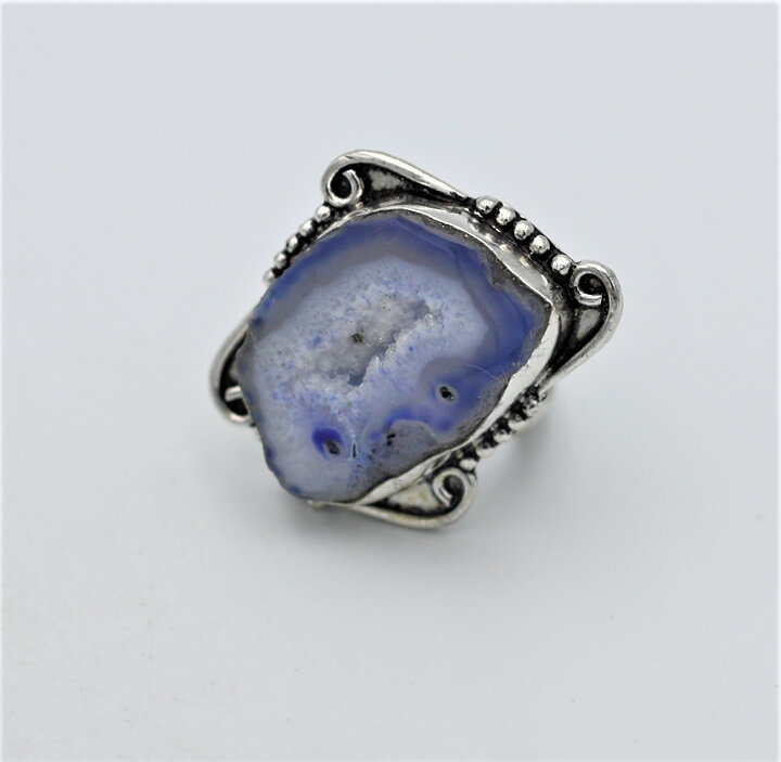 Ring med blekblå agatgeod stl 20
