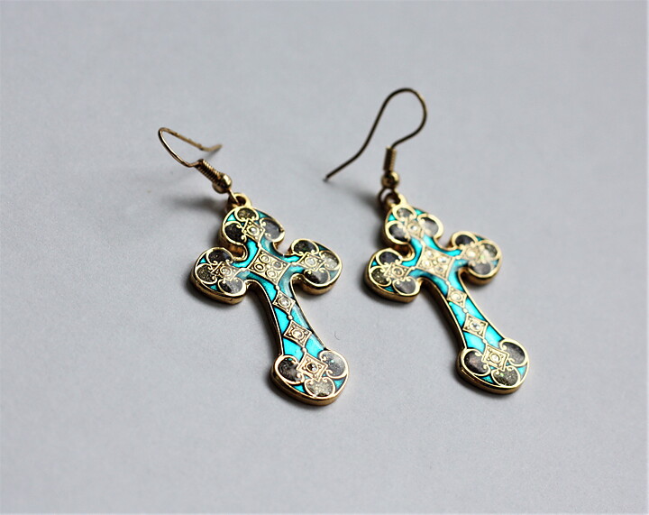 Cloisonné kors