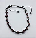 Halsband med rosa pärlor