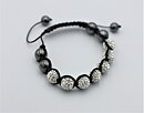 Armband med silverpärlor