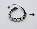 Armband med silverpärlor