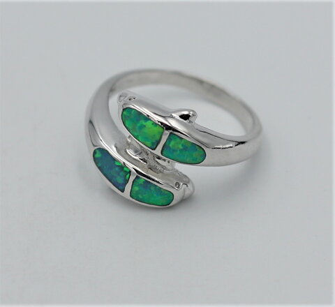 Delfinring med eldopal stl 18