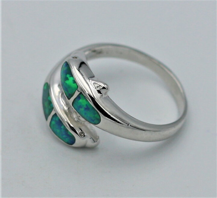 Delfinring med eldopal stl 18