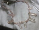 Halsband med rosenkvarts