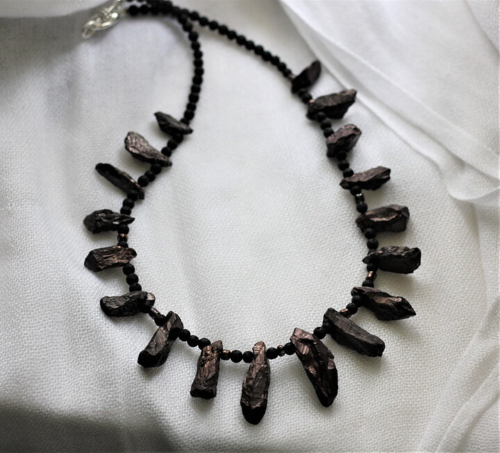 Rockstone halsband kolbrun