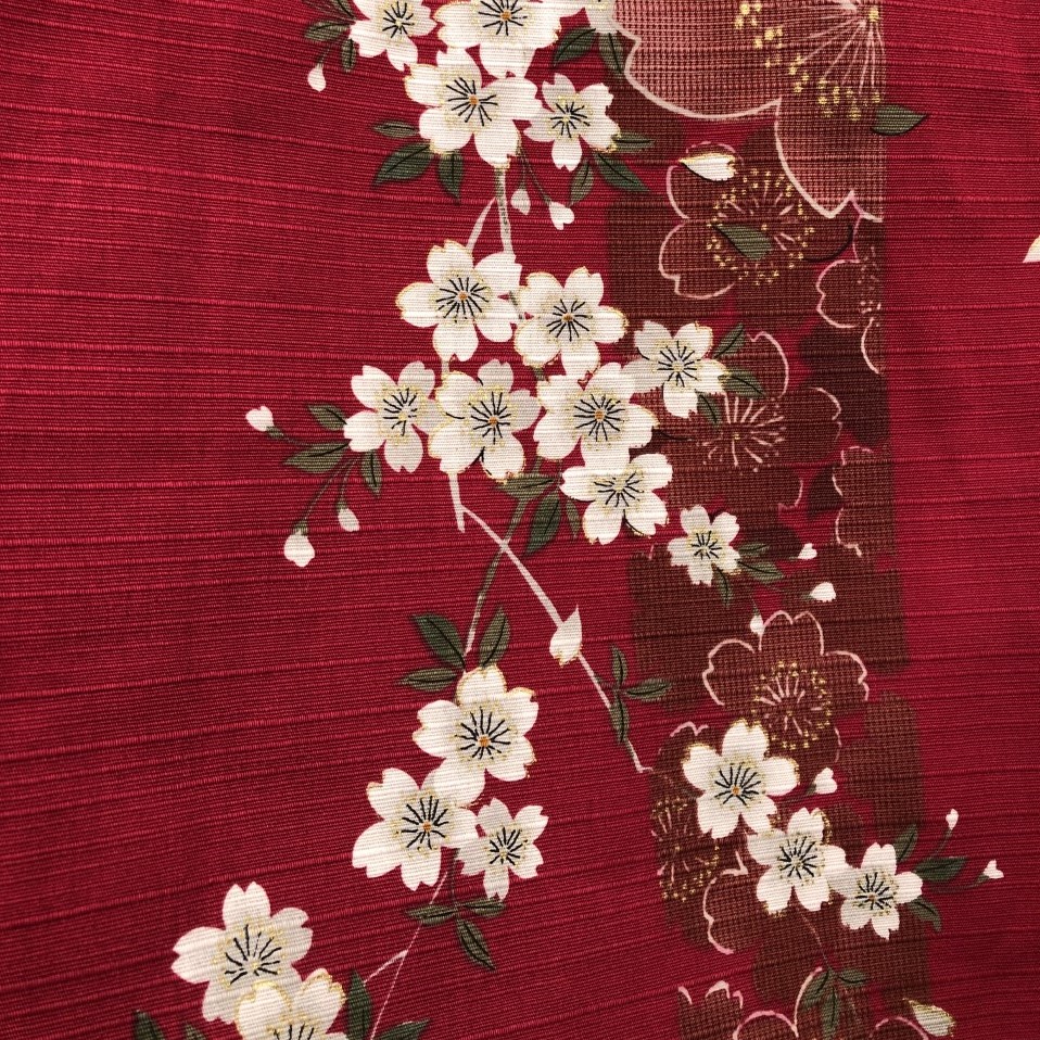 Yukata, Röd blomma