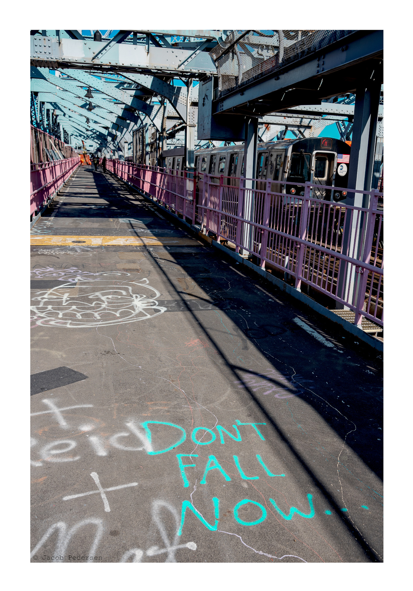 Ny Don´T Fall Now - Poster - 2