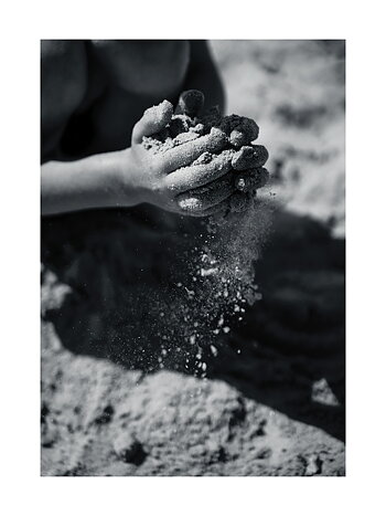 Love The Sand - Poster