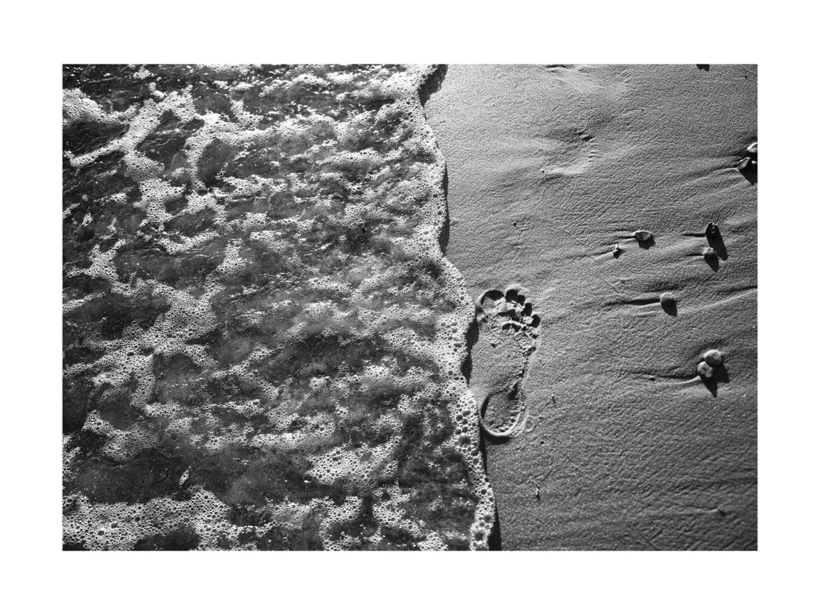 Footprint - Poster - 2