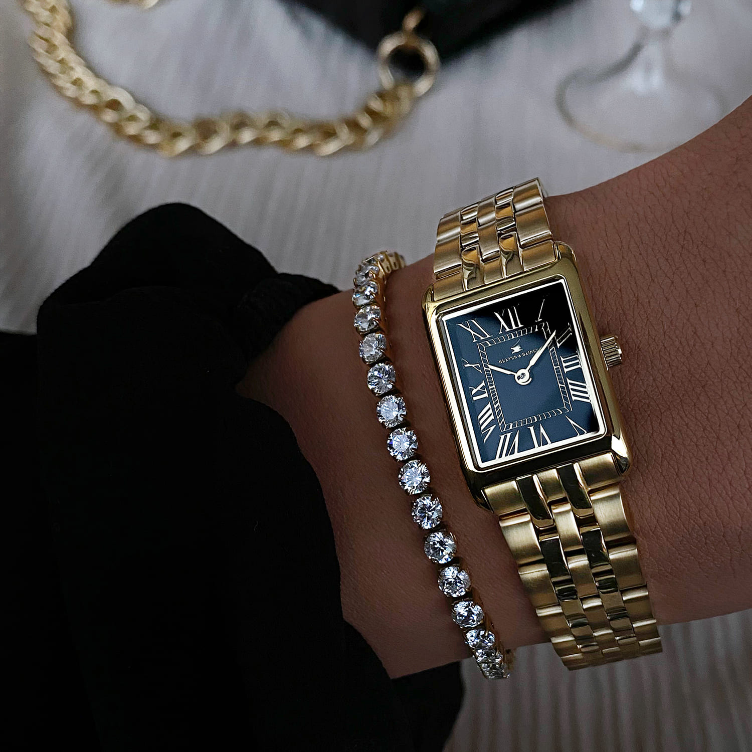 Gala Gold & Black - 3