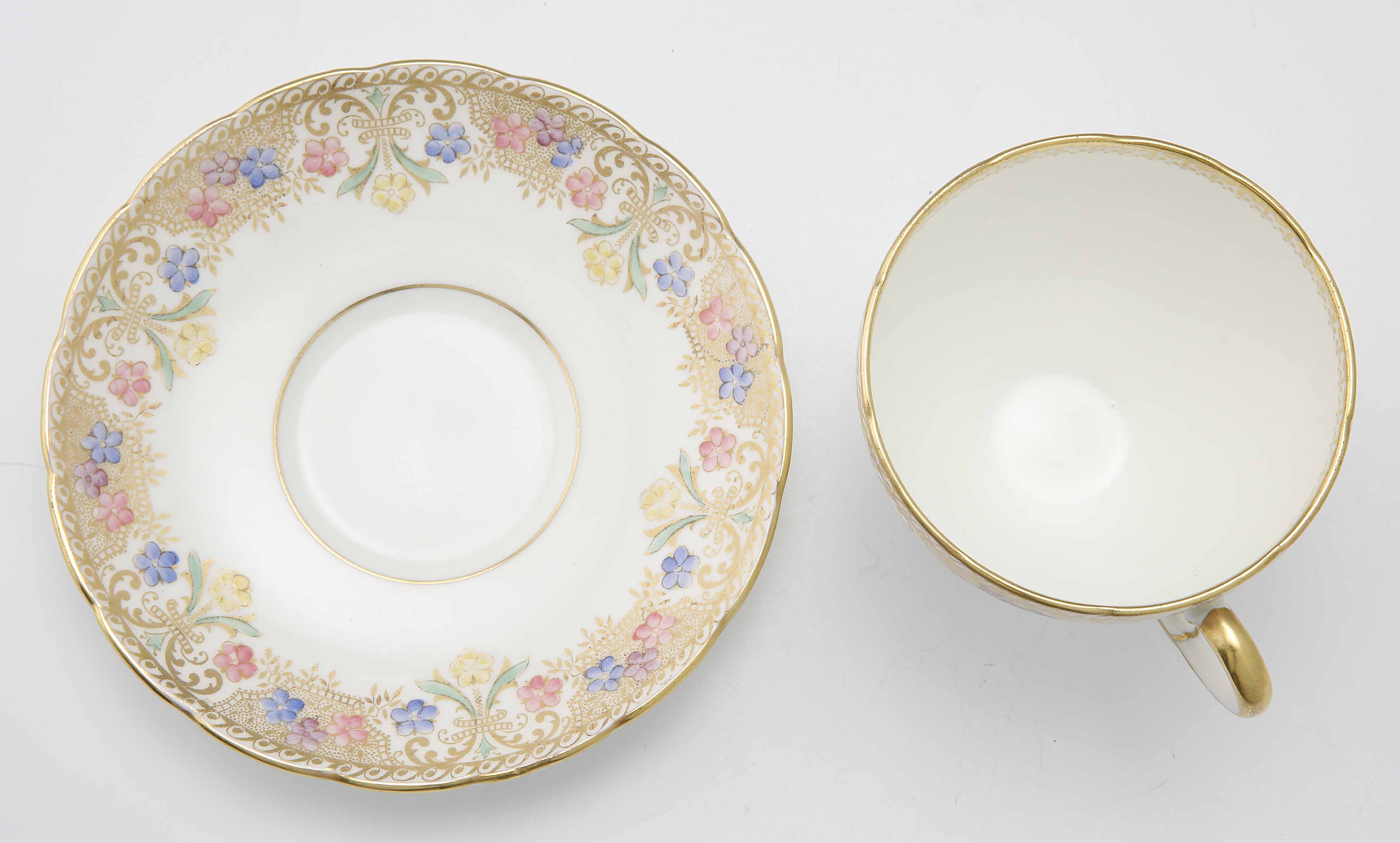 Foley Bone China 2081 - Teacup with saucer - 2