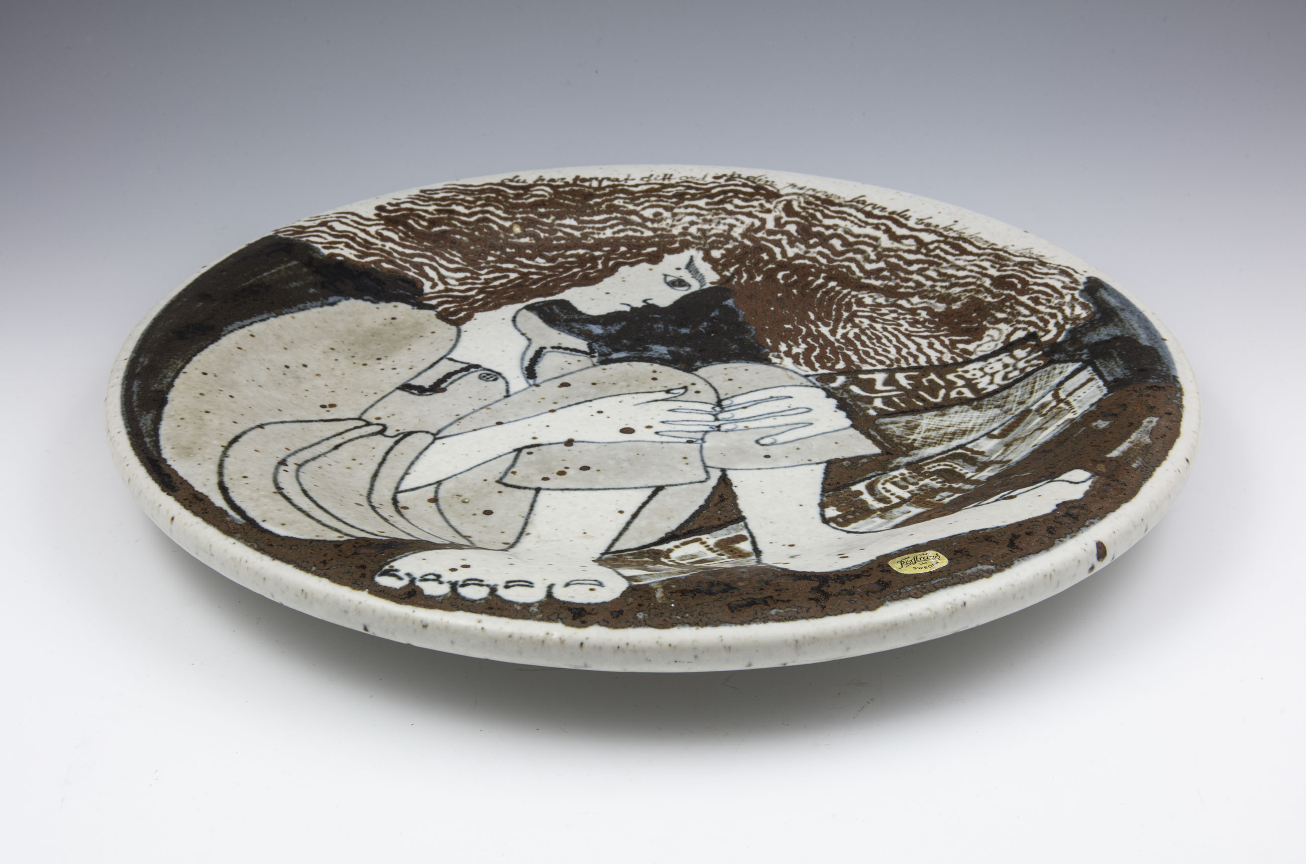 Large Dish - Barefoot child - 2