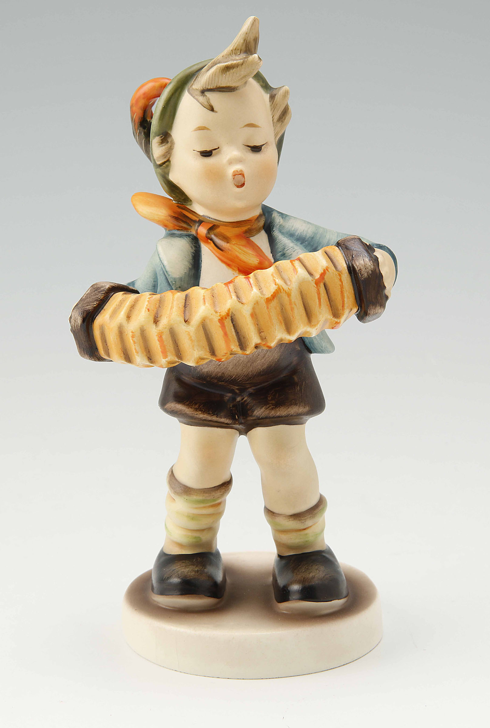 Hummel 185 - Accordion Boy (TMK-3)