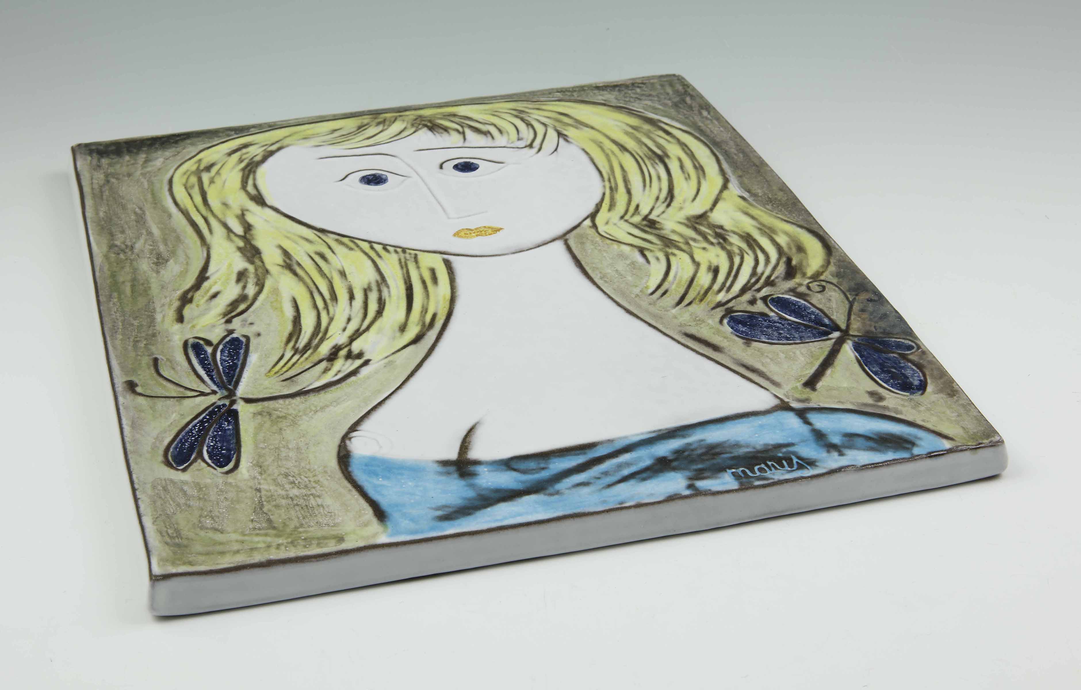 Girl - Wall plate No. 4527 - 2