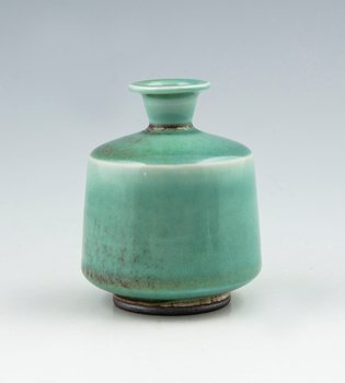 Small Vase - Studio hand