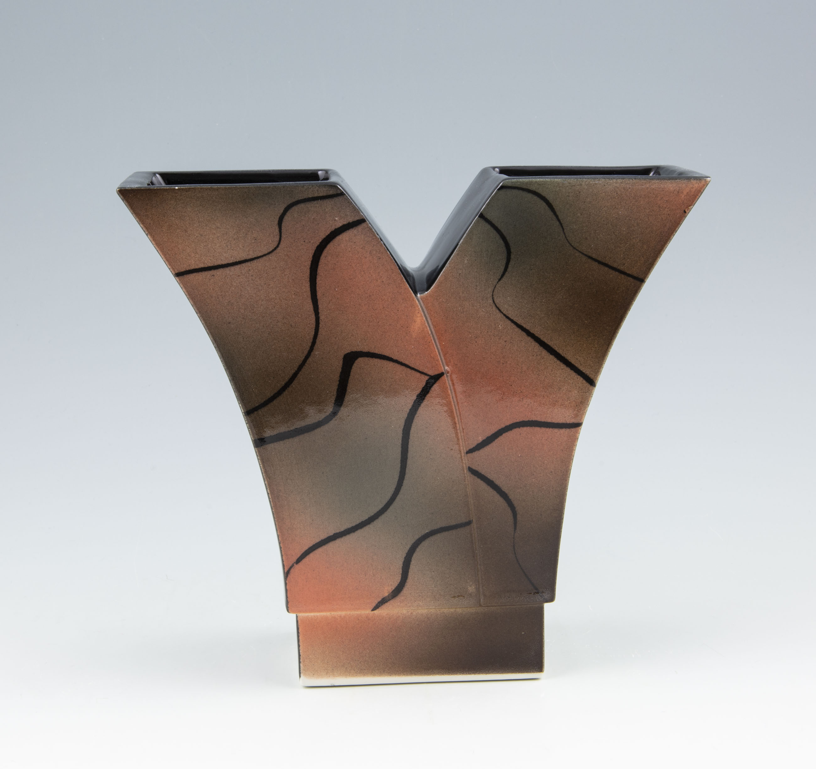 Vase - Studio hand - 2