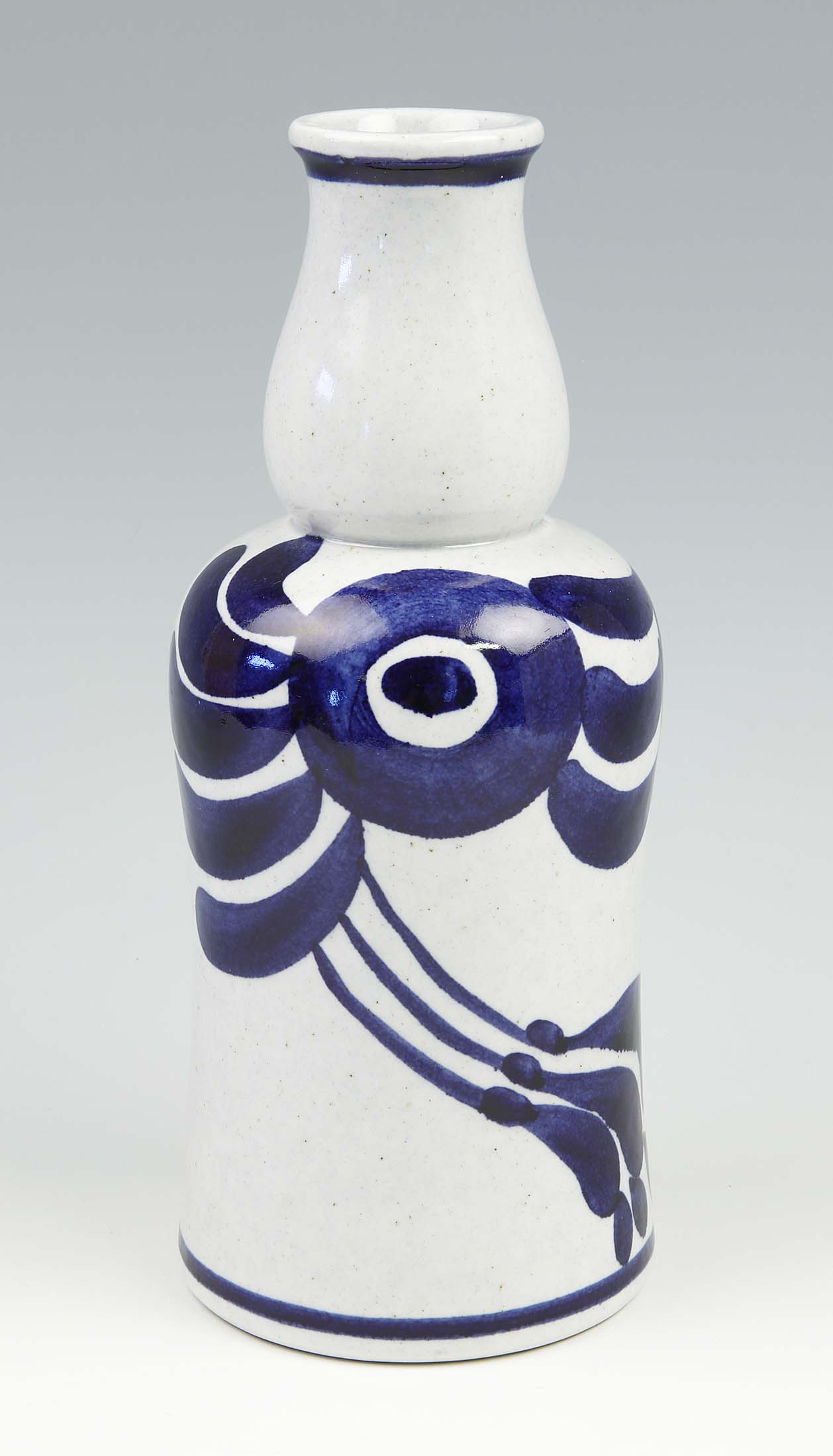 Karolin - Vase no. 4 - 2