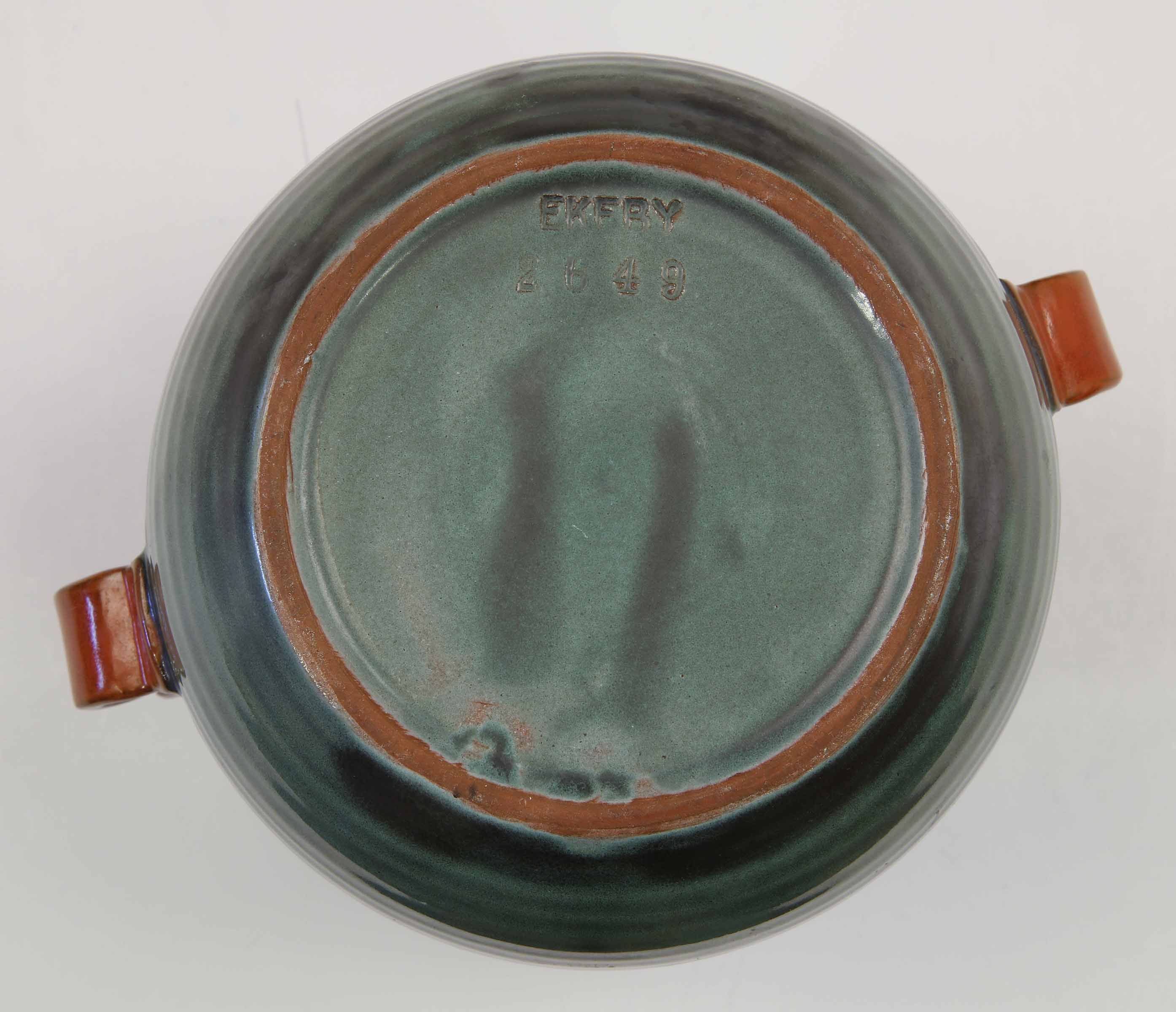 Vase with handles no. 2649 - 4