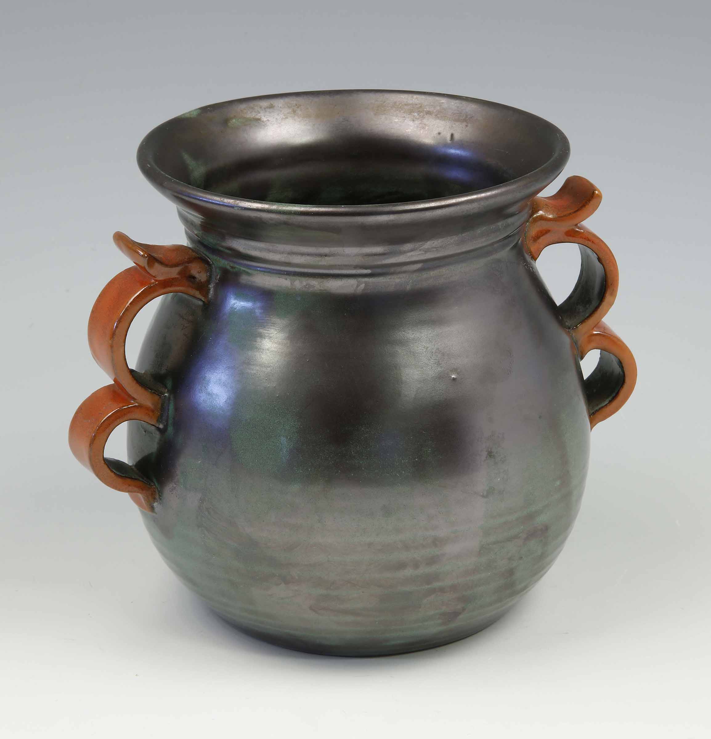 Vase with handles no. 2649