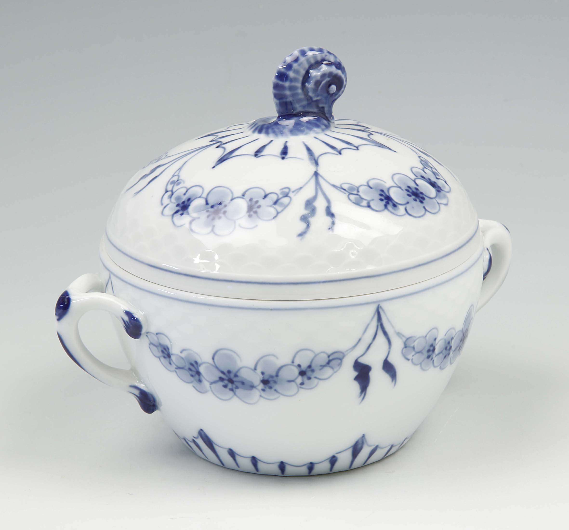 Empire - Sugar Bowl no. 302 - 2