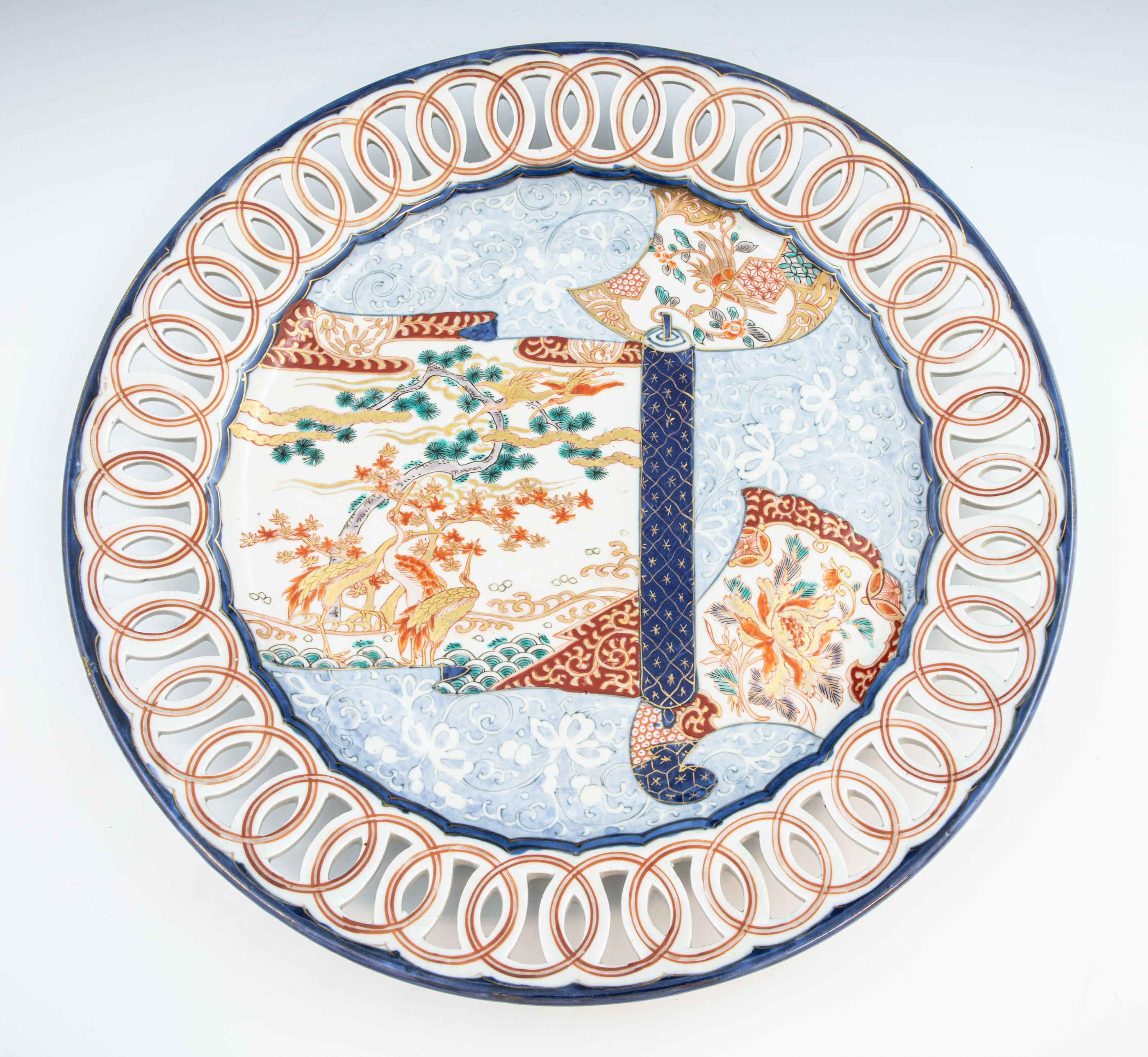 Large Plate with openwork edge - Japan