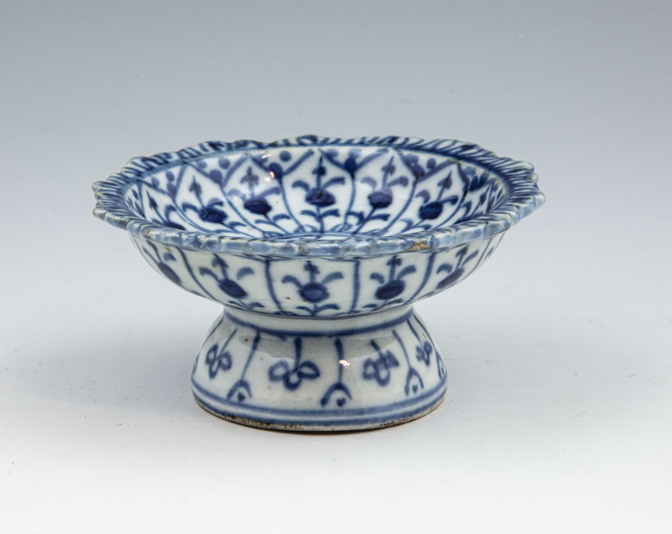 Stemcup - China - Antique