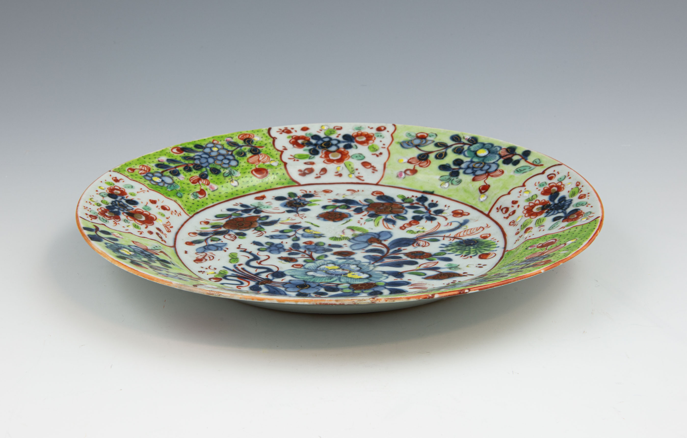 Plate - China - Famille Rose - 2