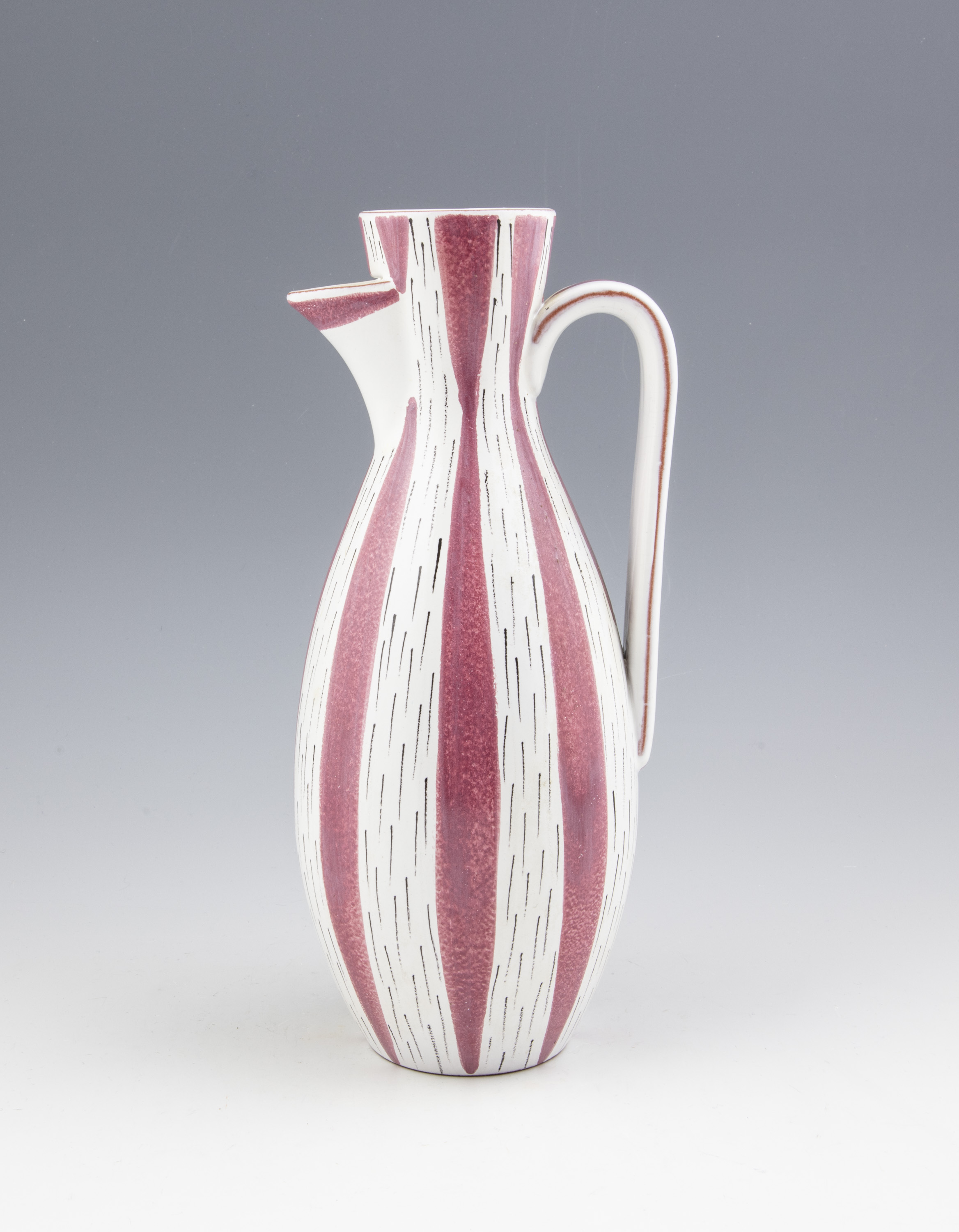 Jug - Faience