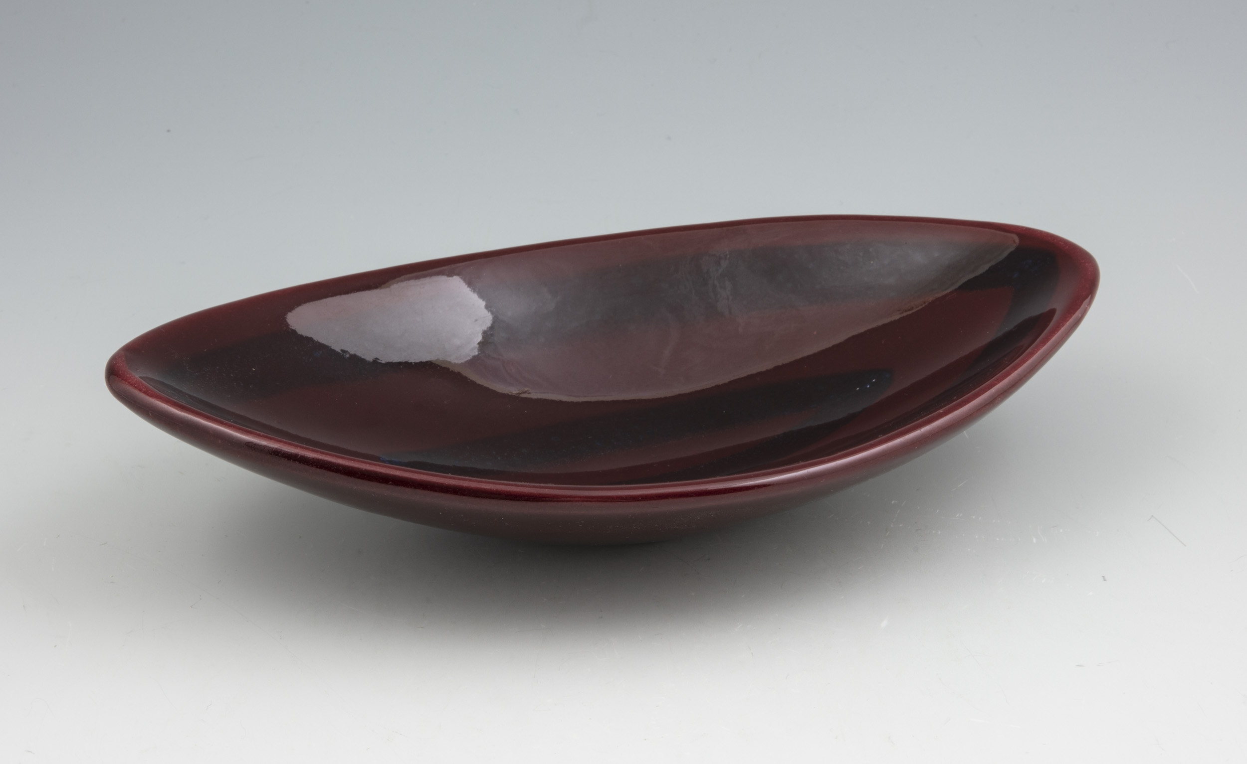 Red Ribbon - Bowl no. 377
