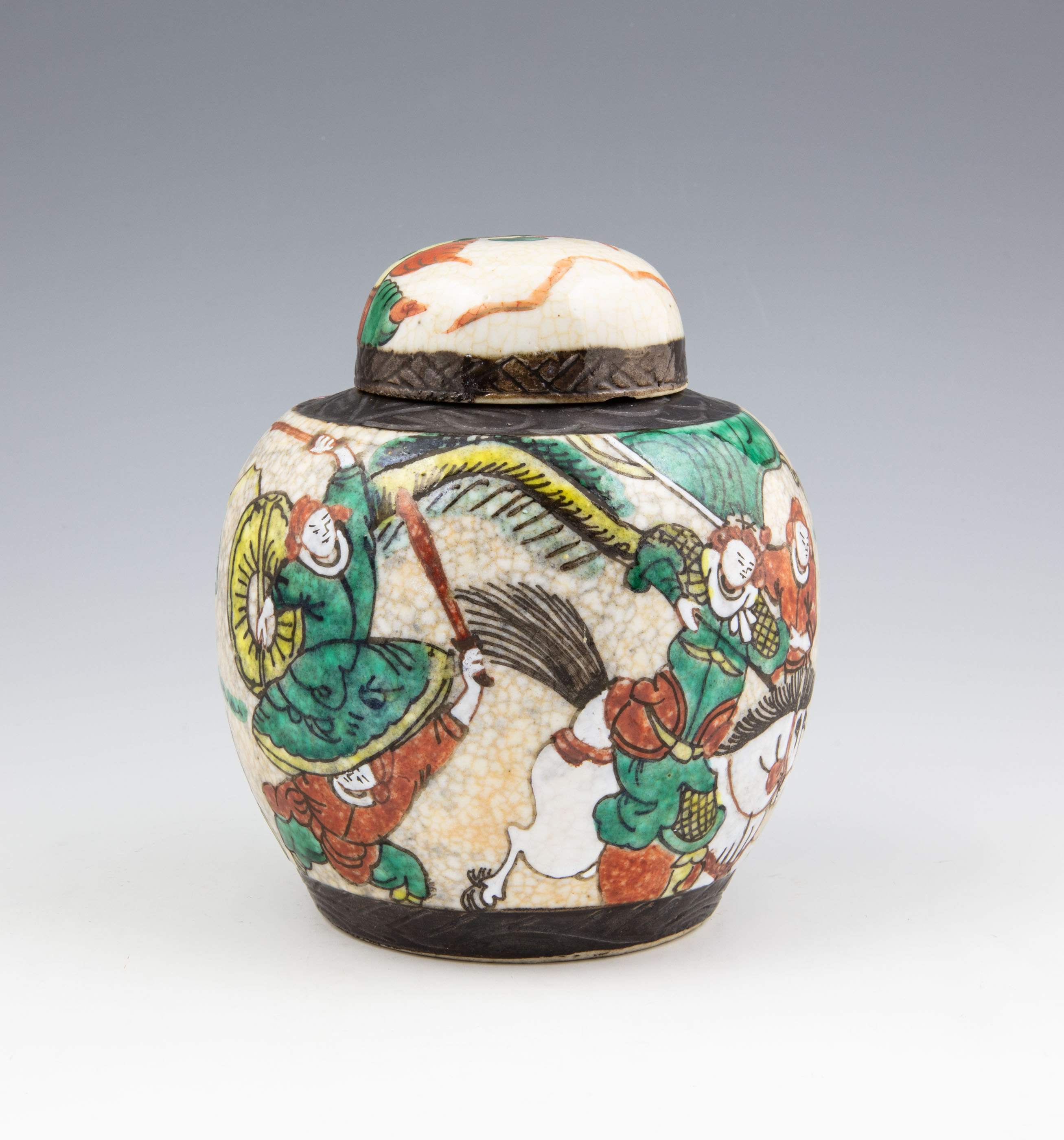 Urn with lid - China / Japan - 2