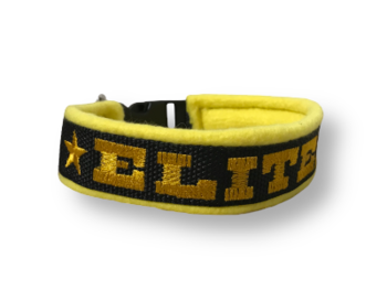 Broderat halsband med fleecefoder