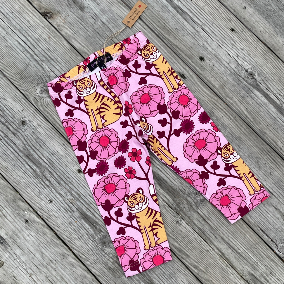 Barnleggings ”Retro tiger” rosa stl. 104