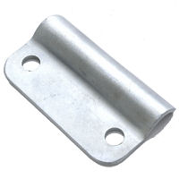 MUDGUARD BRACKET, FRONT OIF 1971-72