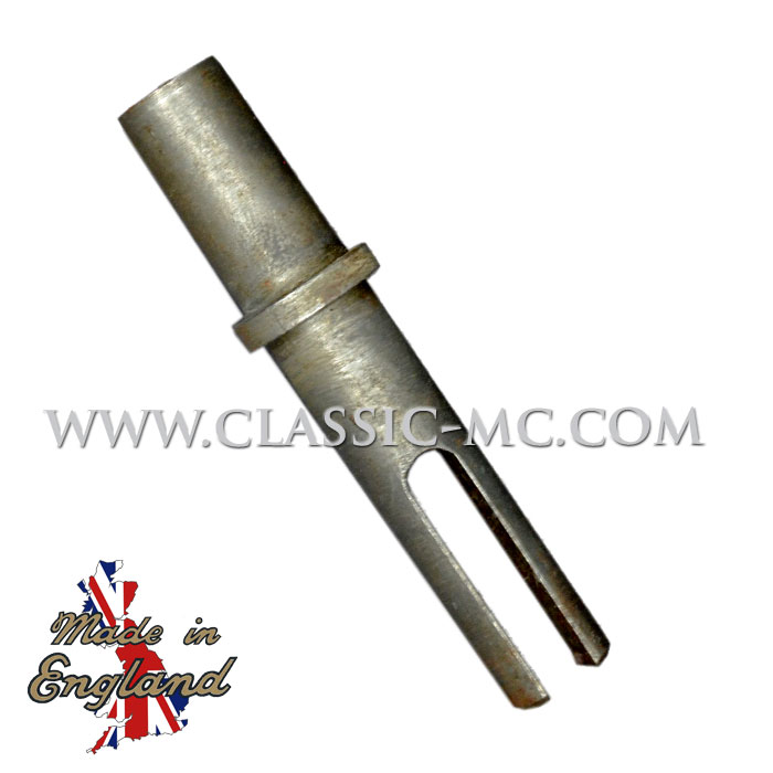 PRIMARY CHAIN BLADE ADJUSTER, ABUTMENT