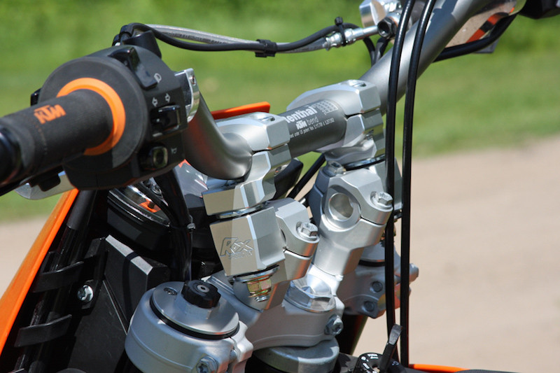 Rox Pivoting Risers Anti-Vibration  för 28,6mm styre - 3