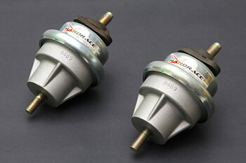 TOYOTA SUPRA 93-95
HARDEN ENGINE MOUNT 2PCS/SET